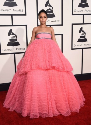 Grammys 2015 Red Carpet Fashion See what you missed-Ariana Grande in Versace, BRABBU