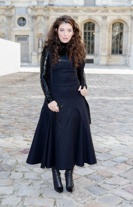 Lorde in Dior Pre-Fall 2015