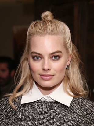 Switch up your usual bun with these 5 fresh styles Switch up your usual bun with these 5 fresh styles