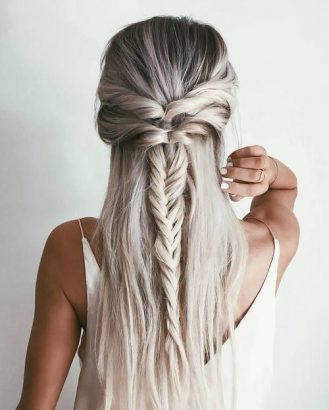 5 Hairstyle Ideas for Women to Flaunt Fabulously During Hari Raya