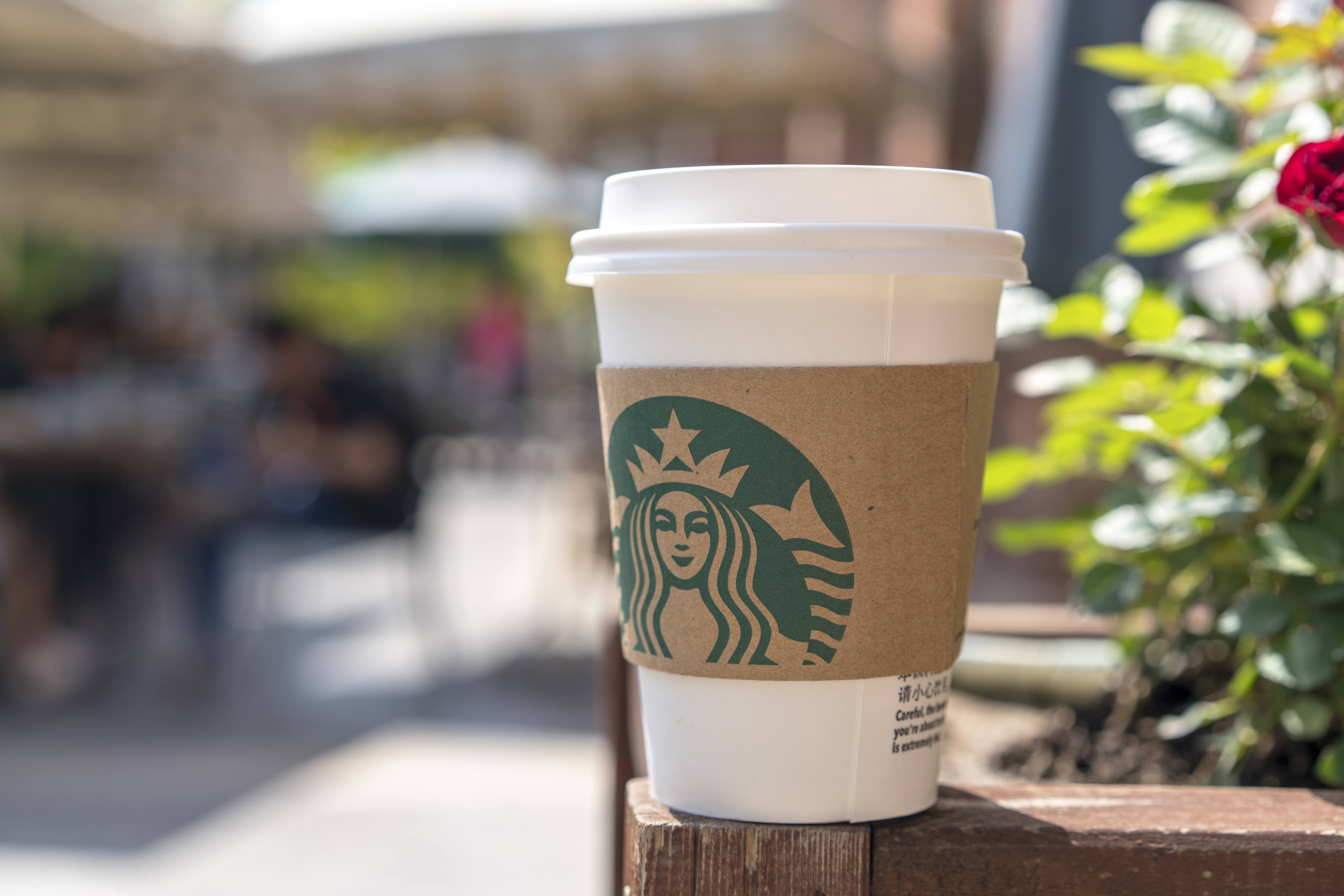 The 10 Low-calorie drinks at Starbucks you should order on a diet